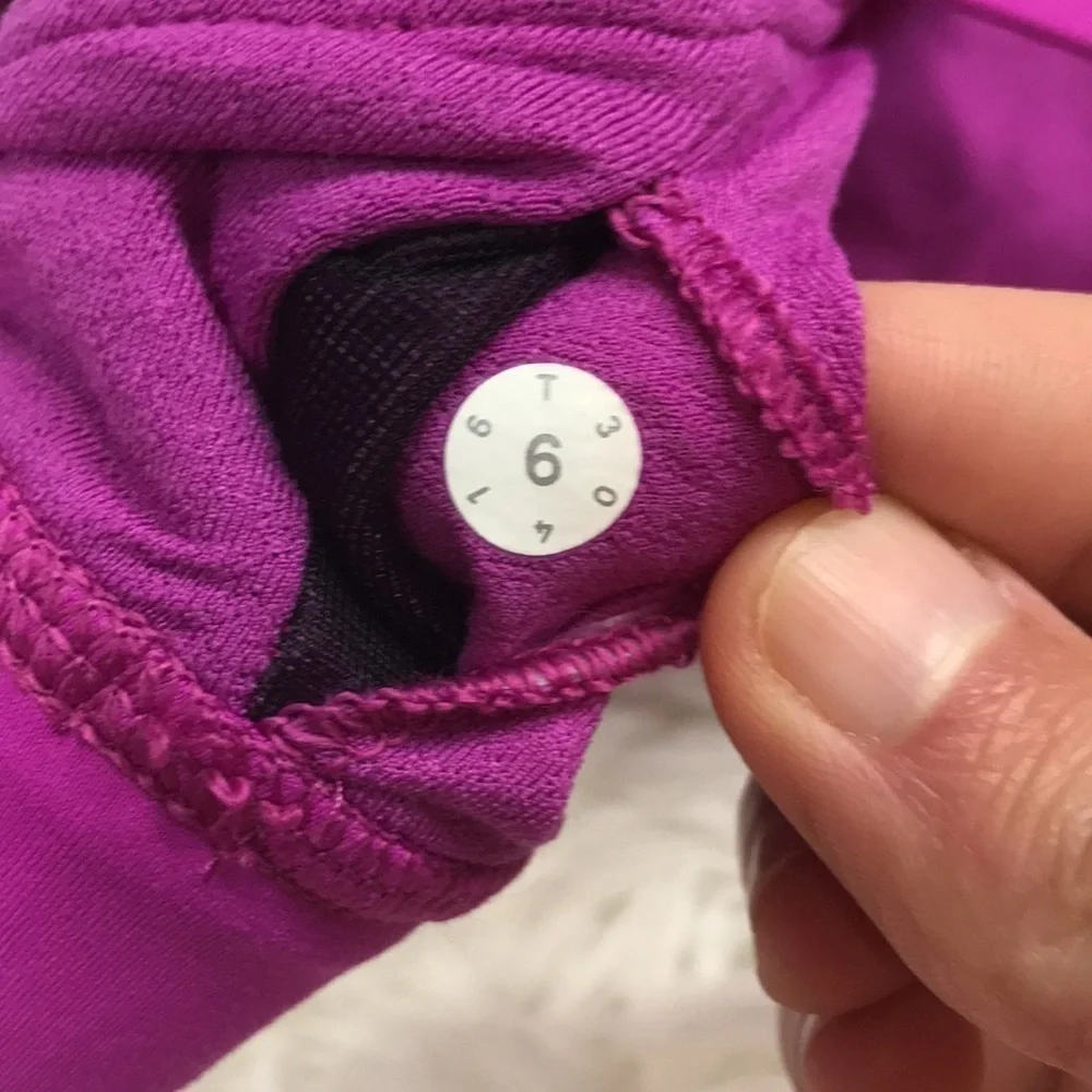 Lululemon Hot Like Agni Bra Polar Pink